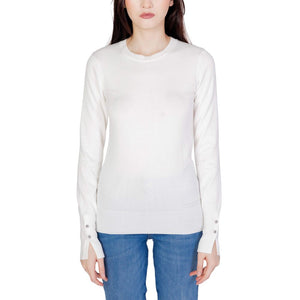 Guess White Cotton Tops & T-Shirt - PREPXI