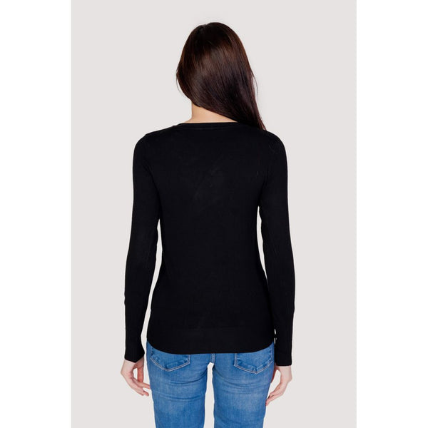 Guess Black Cotton Tops & T-Shirt - PREPXI